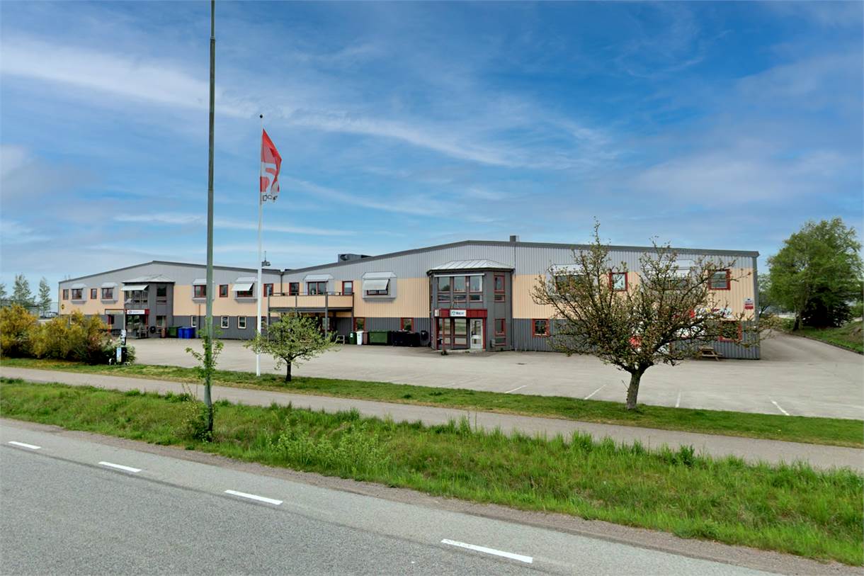 Kontor 470 kvm med bästa skyltläge i Falkenberg – Åkarevägen 11A bild 1