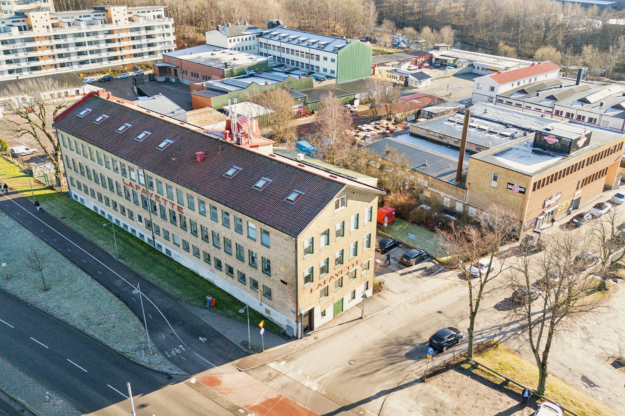 Kontor i Lafayettehuset, Gamlestaden – Artillerigatan 25, Göteborg bild 1