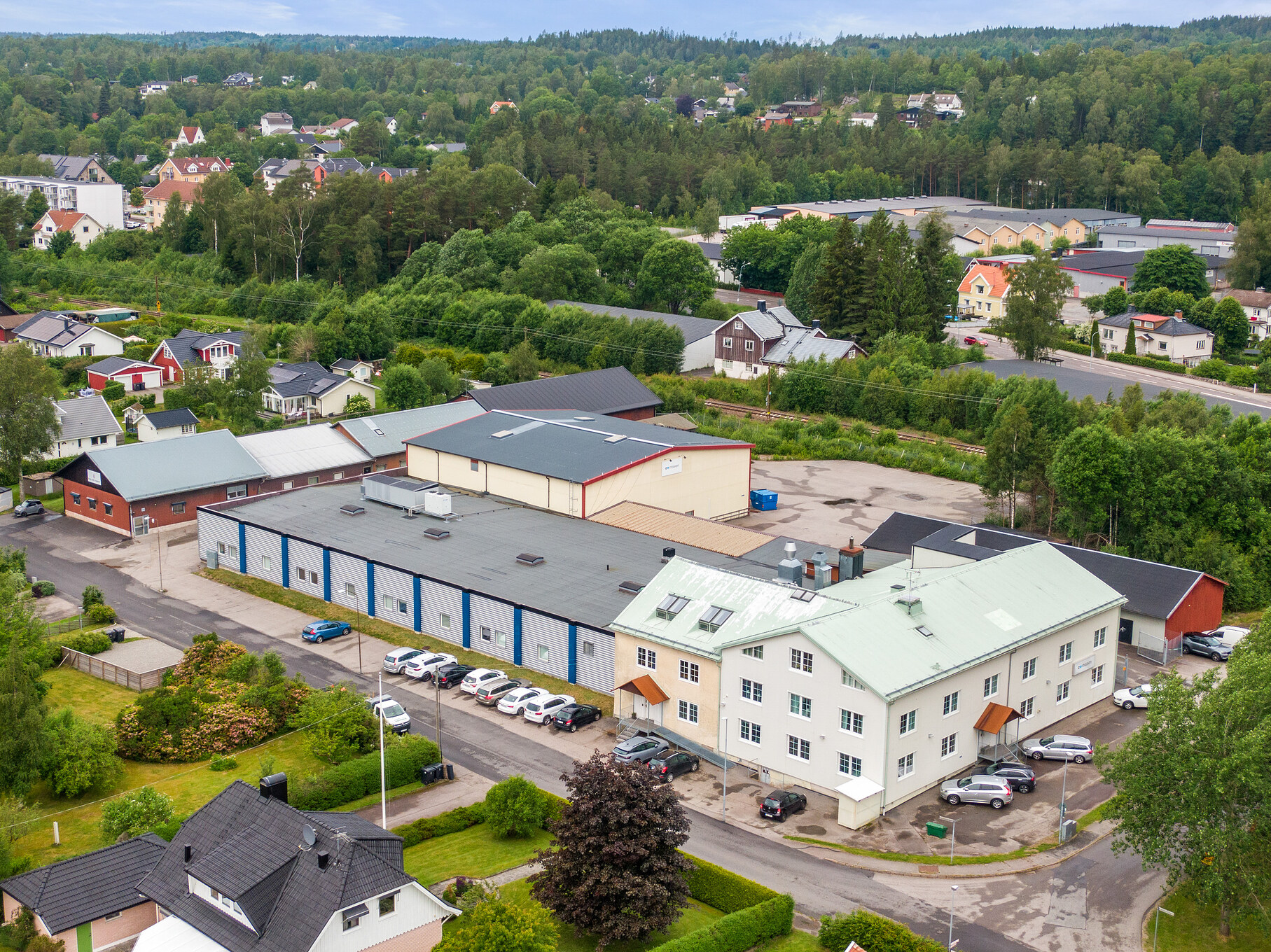 Lager/industri med stor gårdsyta i Sjömarken – Gränsvägen 4 bild 2