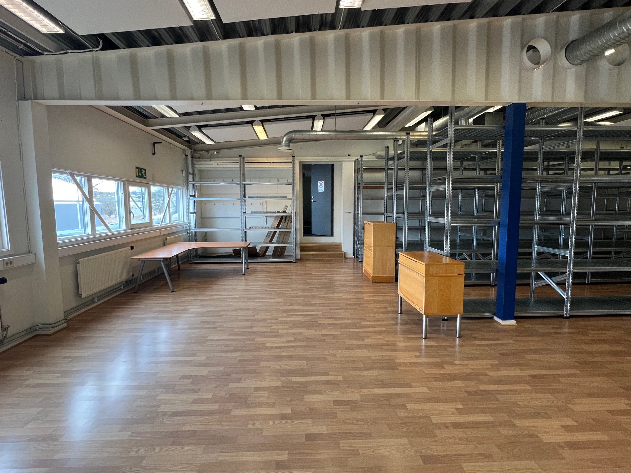 Kombilokal med kontor och plocklager i Kungsbacka – Kabelgatan 13 bild 2
