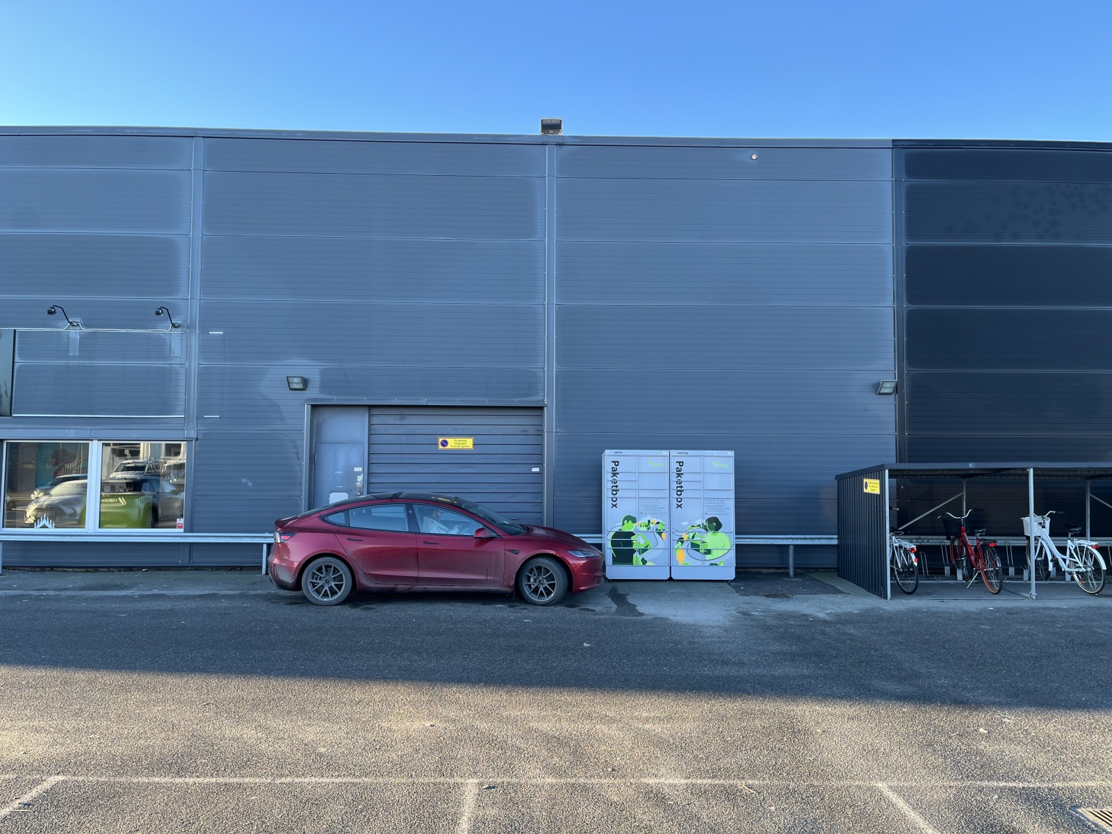 Lagerlokal med markport i Västra Frölunda – Kontrabasgatan 9 bild 2