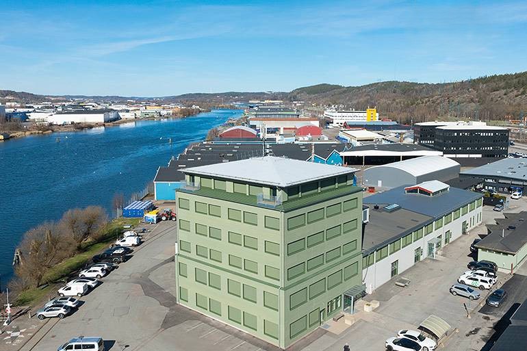 Kontor med utsikt över Göta älv i Göteborg – Marieholmsgatan 54 bild 1