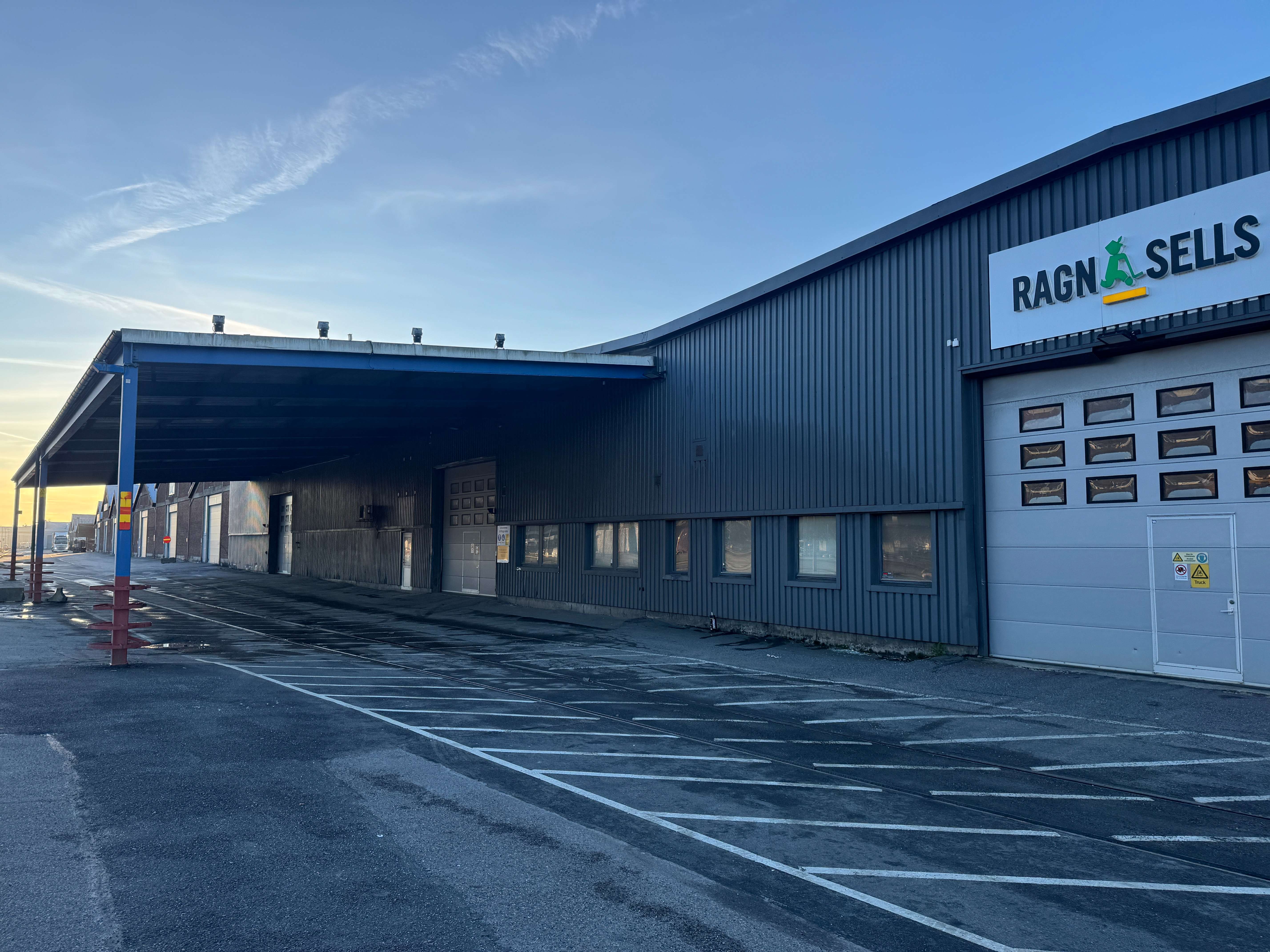Lagerlokal med kontor i Göteborg – Marieholmsgatan 86 bild 2