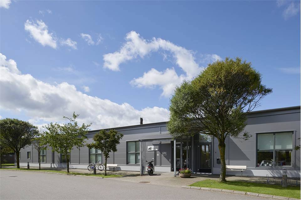 Kontor i hel byggnad 2031 kvm – Spadegatan 7, Angered bild 1