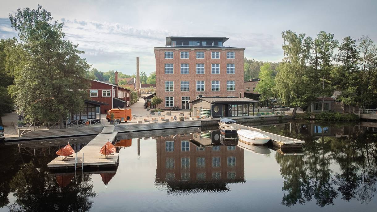 Kontor i historisk byggnad i Tollered – Spinnerivägen 1 bild 1