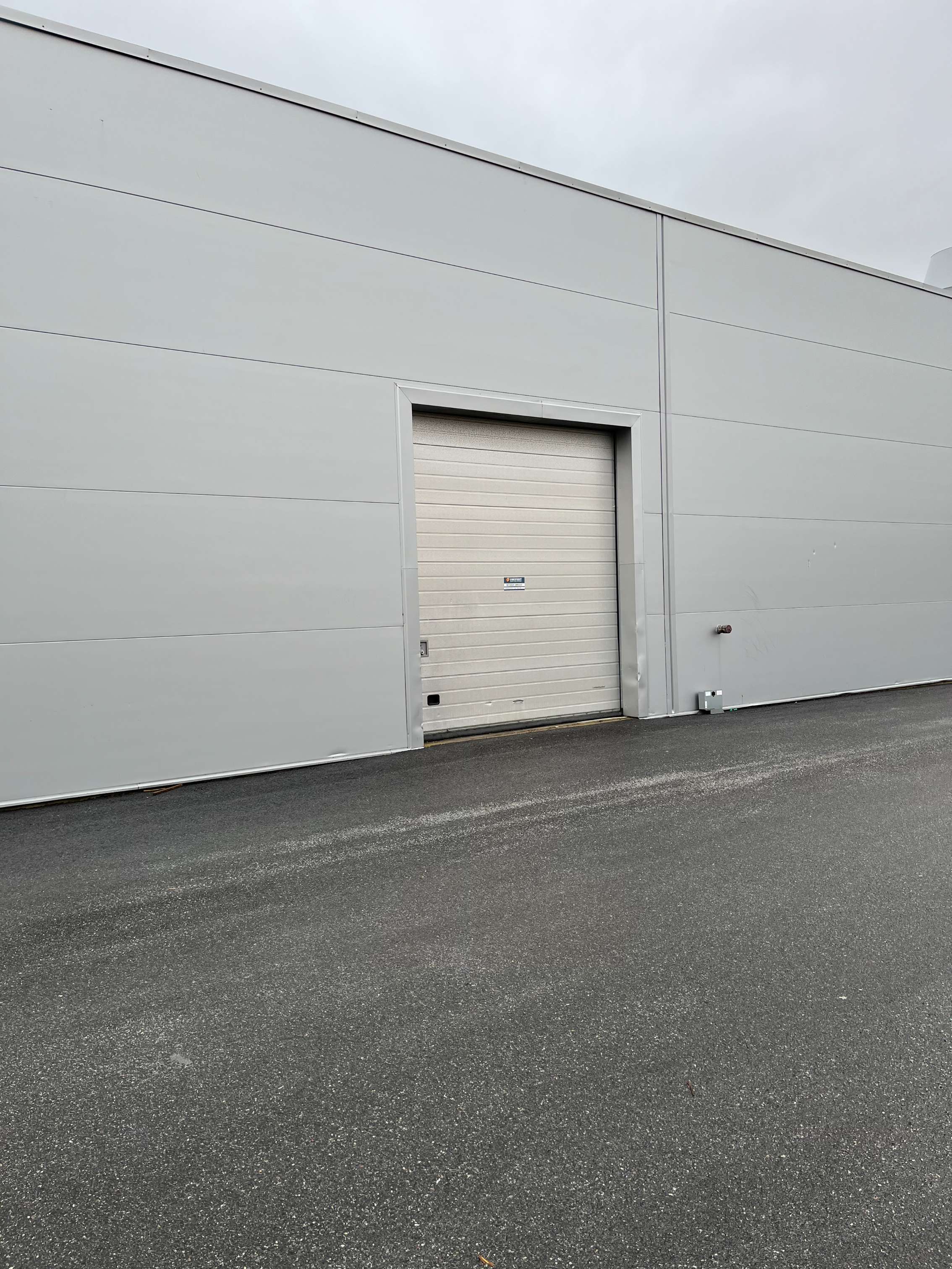 Lagerlokal 2200 kvm i Ödsmål – Teknikvägen 3 bild 2