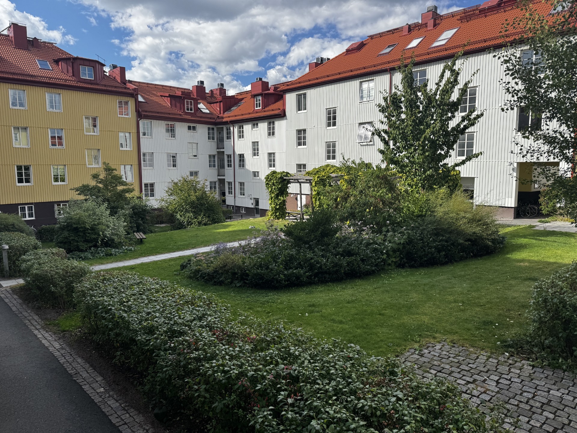 Kontor i flexibel källarlokal i Göteborg – Persgatan 7B bild 1