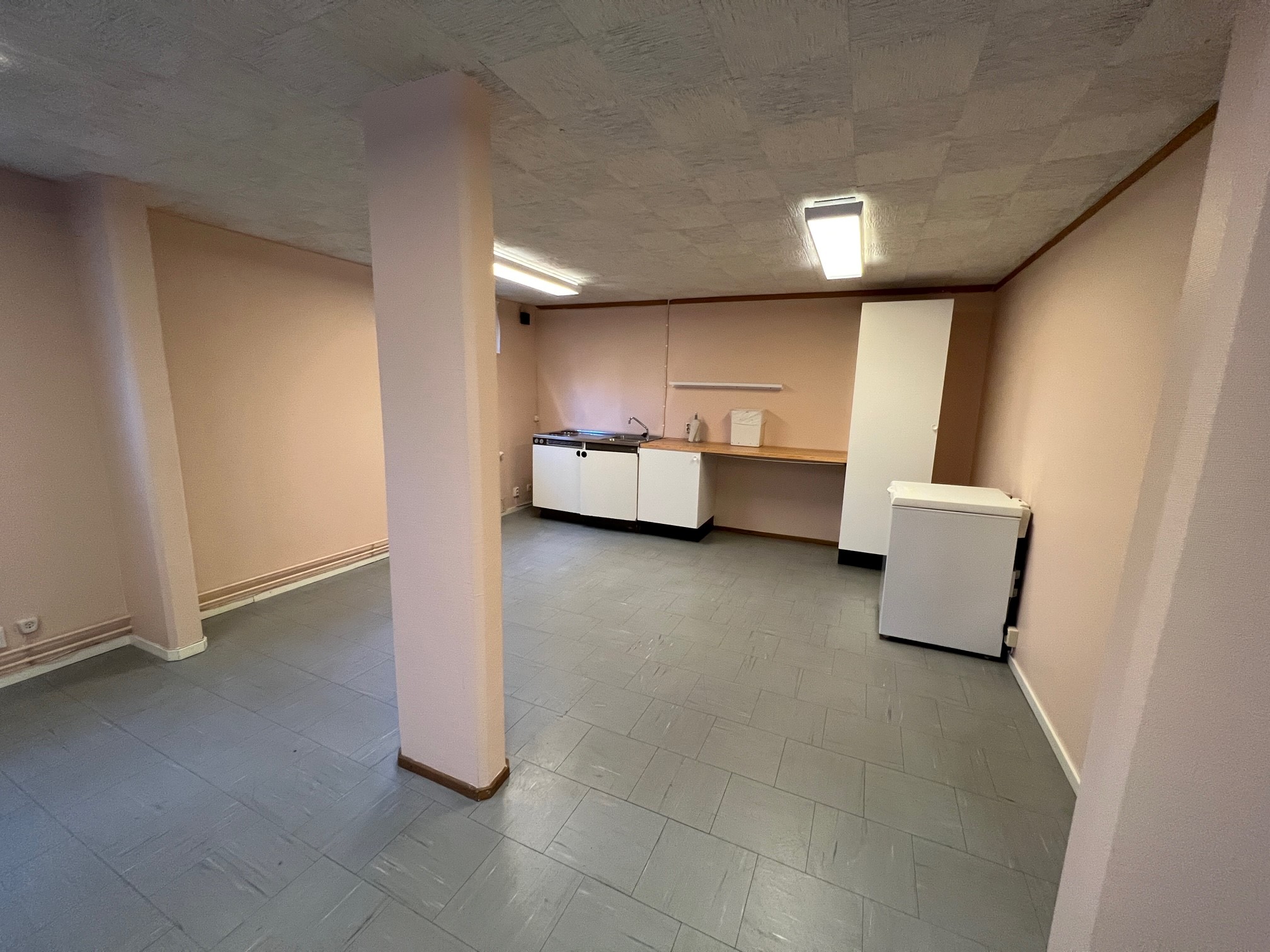 Kontor i Hisings Backa – Bäckebolslyckan 18 bild 3